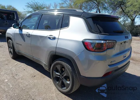 2018 Jeep Compass Altitude Fwd from USA, damaged, VIN 3C4NJCBB5JT462433
